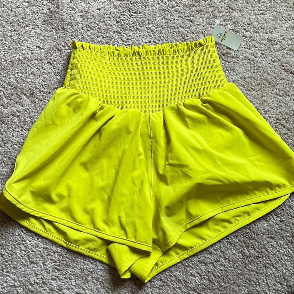 Aerie flowy shorts NEVER WORN